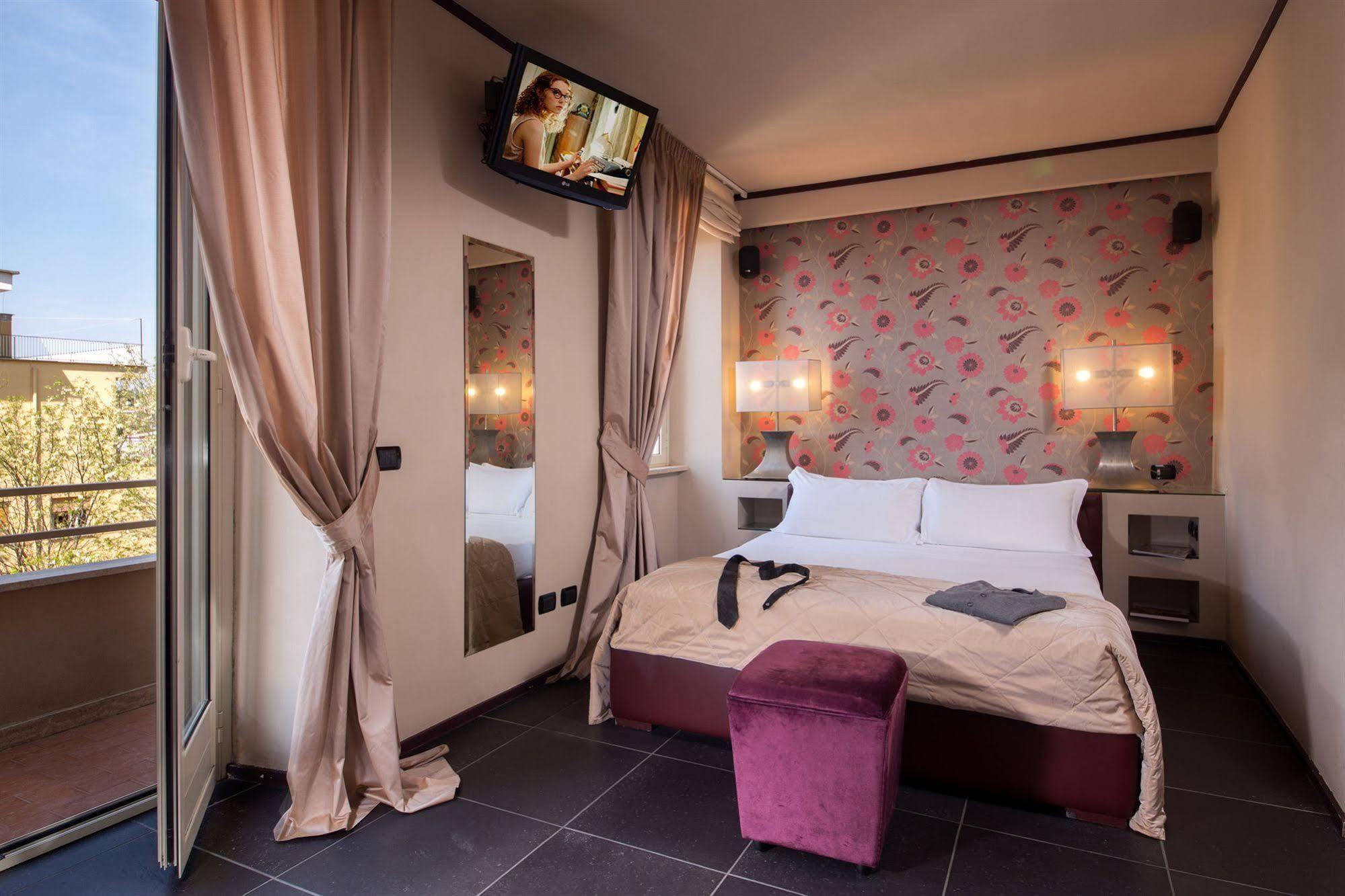 Roma Dreaming Aparthotel Exteriör bild