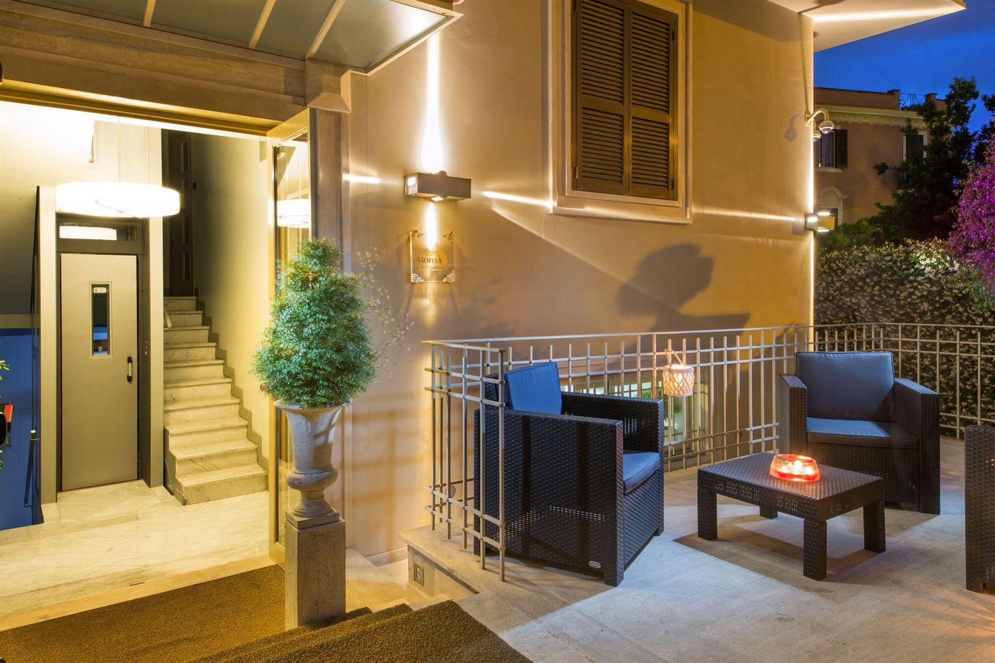 Roma Dreaming Aparthotel Exteriör bild
