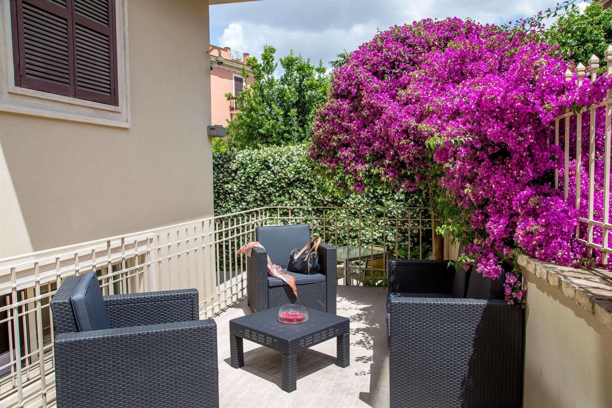 Roma Dreaming Aparthotel Exteriör bild